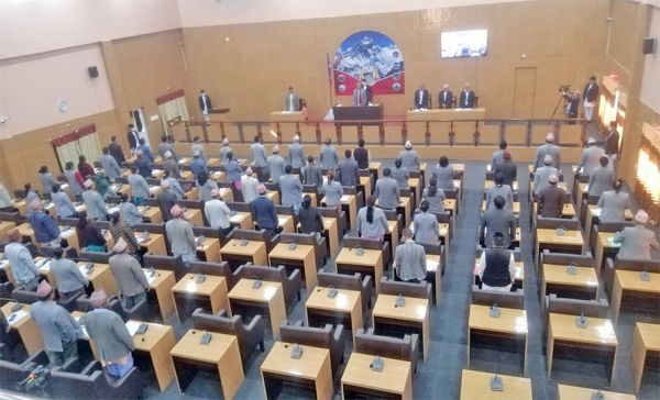 नेपाल: एक सांसद की कमी के कारण चार महीने में चौथी बार गिरी कोशी प्रदेश की सरकार