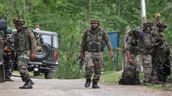 पाकिस्तानः बलूचिस्तान प्रांत में हथियारबंद लोगों ने तीन पुलिसकर्मियों को बनाया बंधक