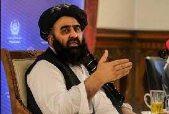 अफगानिस्तान के कार्यवाहक विदेश मंत्री अमीर खान मुत्तकी ने ईरान के विदेश मंत्री हुसैन अमीर अब्दुल्लहियान के साथ बातचीत की