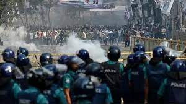 बांग्लादेश में आम चुनावों के लिए मतदान जारी