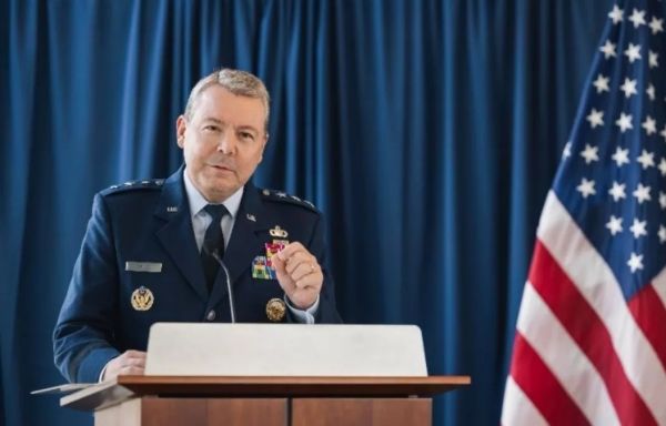 भारत ने अपनी सेना को आधुनिक बनाने और रूसी हथियारों पर निर्भरता कम करने के लिए उठाए हैं कई कदम: अमेरिकी खुफिया अधिकारी