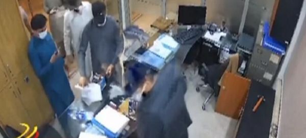 इस्लामाबाद में बहरिया टाउन मुख्यालय पर राष्ट्रीय जवाबदेही ब्यूरो का छापा