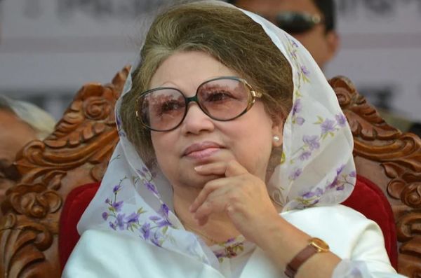 बांग्लादेश की पूर्व प्रधानमंत्री खालिदा जिया पर राजद्रोह का मुकदमा खत्म