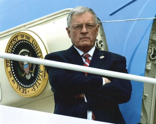 संयुक्त राज्य अमेरिका ने यह घोषणा की कि यूरोप यूक्रेन के शांति वार्ता में भाग नहीं लेगा