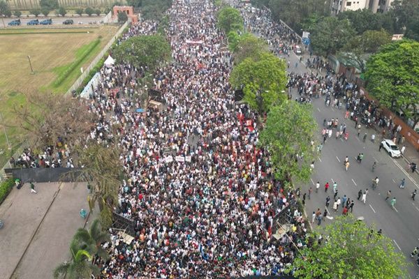 बांग्लादेश: छात्र प्रदर्शनकारियों के नेतृत्व में राष्ट्रीय नागरिक पार्टी की शुरुआत