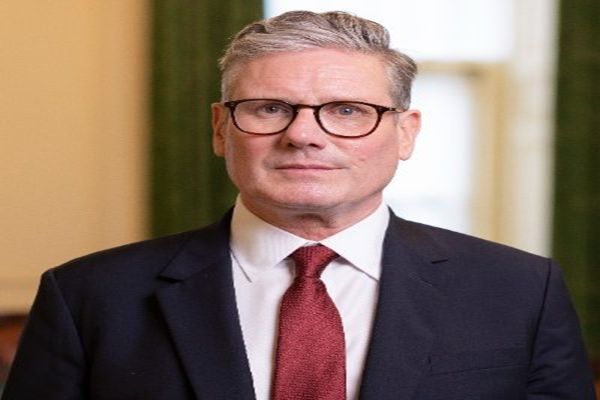 ब्रिटेन के प्रधानमंत्री स्टार्मर ने अमेरिकी टैरिफ से वैश्विक आर्थिक नतीजों की चेतावनी दी