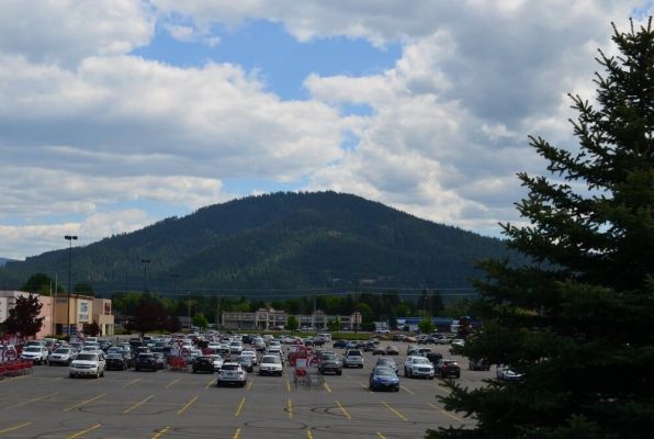 अमेरिका के उत्तरी इडाहो में स्नाइपर की गोलीबारी में दो फायर फाइटर की मौत