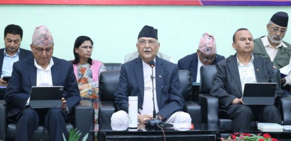 ओली ने पार्टी नेताओं को दी चेतावनी, कहा - विद्या भंडारी के पक्ष में बोलना बंद करो