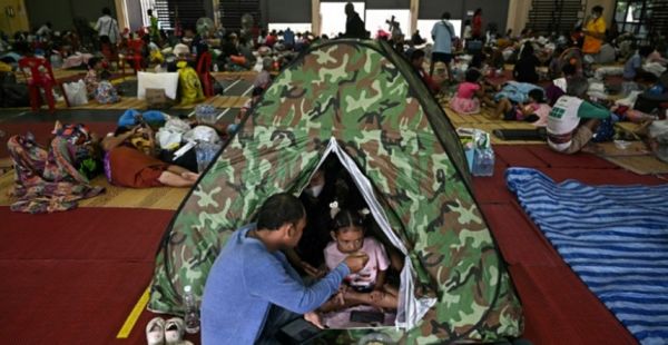 थाईलैंड और कंबोडिया के बीच दूसरे दिन भी घमासान, अब तक 15 की जान गई