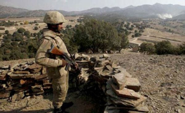 पाकिस्तान के वजीरिस्तान में सैनिकों पर हमला, एक जवान की मौत, जवाबी कार्रवाई में दो आतंकी मारे गए