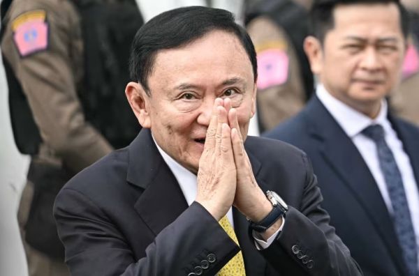 थाईलैंड के पूर्व प्रधानमंत्री शिनावात्रा को सालभर रहना होगा जेल में, उच्चतम न्यायालय का आदेश