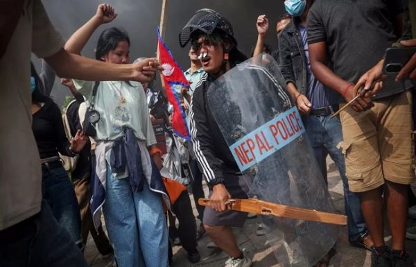 नेपाल में हिंसक आंदोलन के दौरान मरने वालों की संख्या बढ़कर 51 हुई