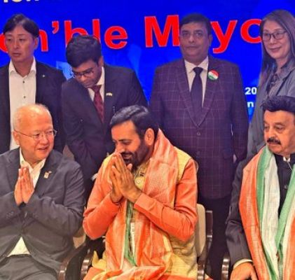  हरियाणा के मुख्यमंत्री नायब सिंह सैनी ने ओसाका में जापानी महापौरों से की मुलाकात, द्विपक्षीय सहयोग बढ़ाने पर हुई चर्चा