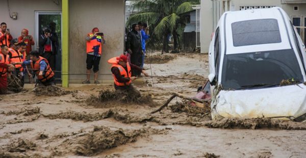 इंडोनेशिया में चक्रवात का कहर, सुमात्रा के तीन प्रांतों में भूस्खलन-बाढ़ से 61 की मौत