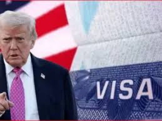 अमेरिका ने 75 देशों के लिए इमिग्रेंट वीज़ा प्रक्रिया पर लगाई रोक