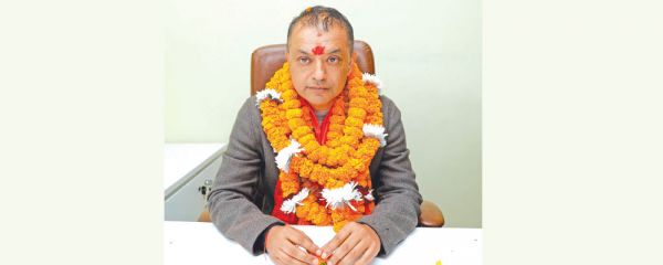 नेपाली कांग्रेस ने अपने नवनिर्वाचित पार्टी अध्यक्ष गगन थापा को प्रधानमंत्री पद का उम्मीदवार घोषित किया