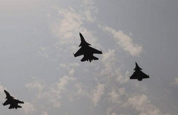 चीनी ड्रोन्स की गतिविधियां देख पूर्वोत्तर में सुखोई फाइटर जेट हाई अलर्ट पर