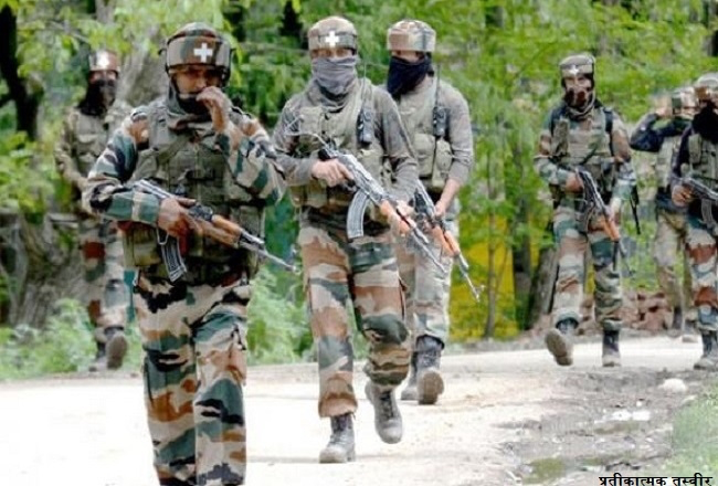 जम्मू के सिदडा में धमाके के बाद सुरक्षाबलों का तलाशी अभियान जारी