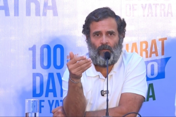 चीन कर रहा युद्ध की तैयारी, सरकार सोई हुई है : राहुल गांधी