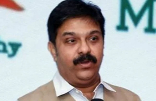 मुंबई पुलिस ने भाजपा नेता प्रसाद लाड को दी क्लीन चिट