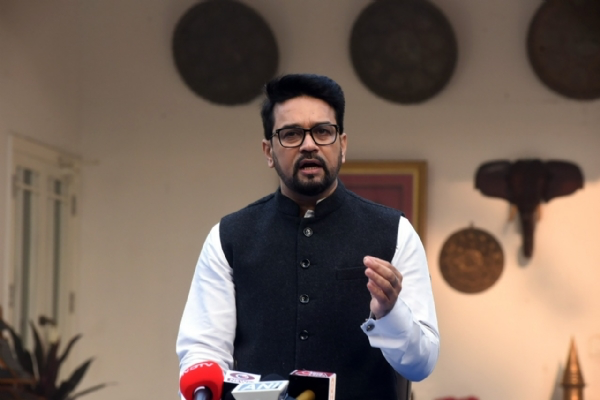 भारत के आतंकवाद पर प्रहार से बिलबिला रहा पड़ोसी: अनुराग ठाकुर