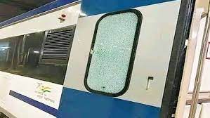 रेलवे ने वीडियो जारी कर किया दावा, बंगाल नहीं बिहार के इलाके से हुआ वंदे भारत पर पथराव