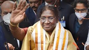 राष्ट्रपति मुर्मू ओडिशा के मंत्री नब किशोर दास की मृत्यु से व्यथित