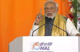  प्रधानमंत्री ने एचएएल की फैक्टरी राष्ट्र को सौंपी, बनेंगे लाइट यूटिलिटी हेलीकॉप्टर