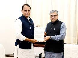 केंद्रीय रेल मंत्री से मिले राकेश सिन्हा, उठाया विकास और यात्री सुविधा में बढ़ोतरी का मुद्दा