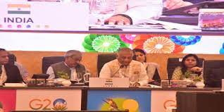 बंगाल में वामपंथियों का दोहरा चरित्र : एक तरफ हिंदुत्व पर निगरानी तो दूसरी तरफ डीए आंदोलन में भाजपा का साथ