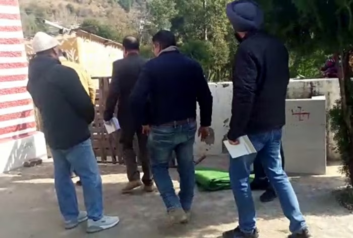 एनआईए का जम्मू-कश्मीर के सात जिलों में 15 स्थानों पर छापा