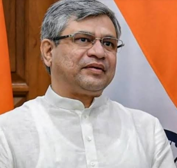 केंद्रीय रेल मंत्री अश्वनी वैष्णव का 5 व 6 जून को मुरादाबाद रेल मंडल का दौरा स्थगित