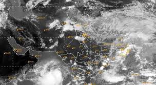 अरब सागर में उठे चक्रवात बिपरजॉय का भारत में तूफानी असर, समुद्र में ऊंची लहरें, तटीय क्षेत्र में बारिश शुरू