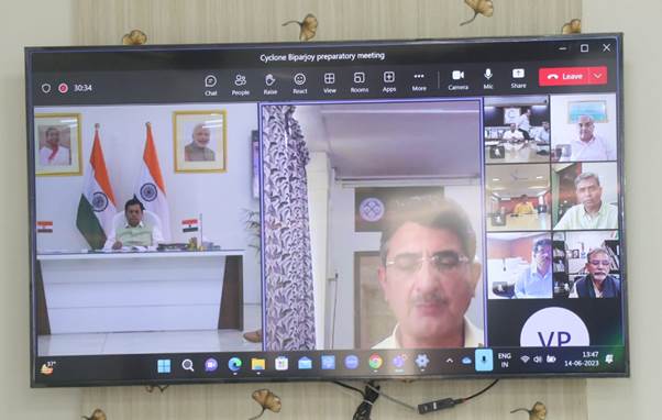 सर्बानंद सोनोवाल ने की चक्रवात बिपरजॉय से होने वाले नुकसान को कम करने की तैयारियों की समीक्षा