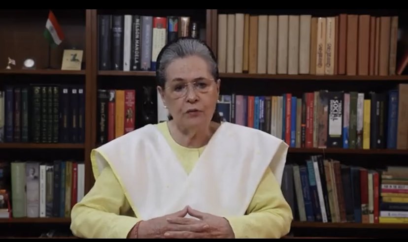 मणिपुर हिंसा पर सोनिया गांधी ने जताया दुख