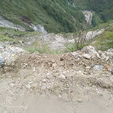  उत्तराखंड: पिथौरागढ़ के होकरा में भीषण हादसा, बोलेरो खाई में गिरी, नौ की मौत