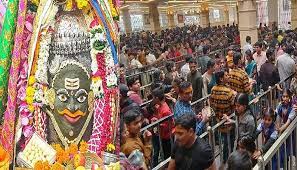 सावन के छठे सोमवार को उज्जैन के महाकाल मंदिर में आस्था का सैलाब