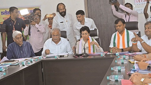 चुनावी रण में उतरने से पहले कांग्रेस के दावेदारों को ब्लाक कमेटी में करना होगा आवेदन