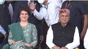 जन्मदिन पर प्रियंका गांधी ने सीएम भूपेश बघेल को किया फोन, बधाई दी  