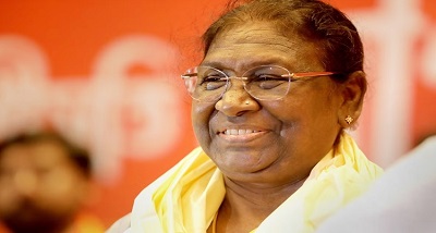 राष्ट्रपति द्रौपदी मुर्मु के छत्तीसगढ़ दौरे का आज दूसरा दिन