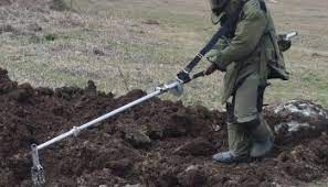  बारामूला जिले के पट्टन के हंजिवेरा इलाके में  सुरक्षाबलों ने एक आईईडी बरामद 