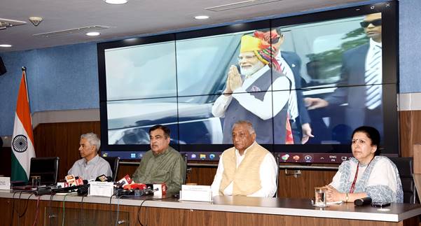 2070 तक देश को कार्बन न्यूट्रल बनाने के लिए निर्माण क्षेत्र में हरित पहल की जाएगी : गडकरी