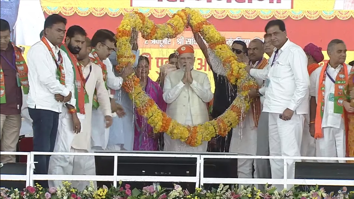 सांवलिया सेठ में प्रधानमंत्री मोदी ने किया चुनावी शंखनाद, बोले-'राजस्थान का चेहरा कमल'