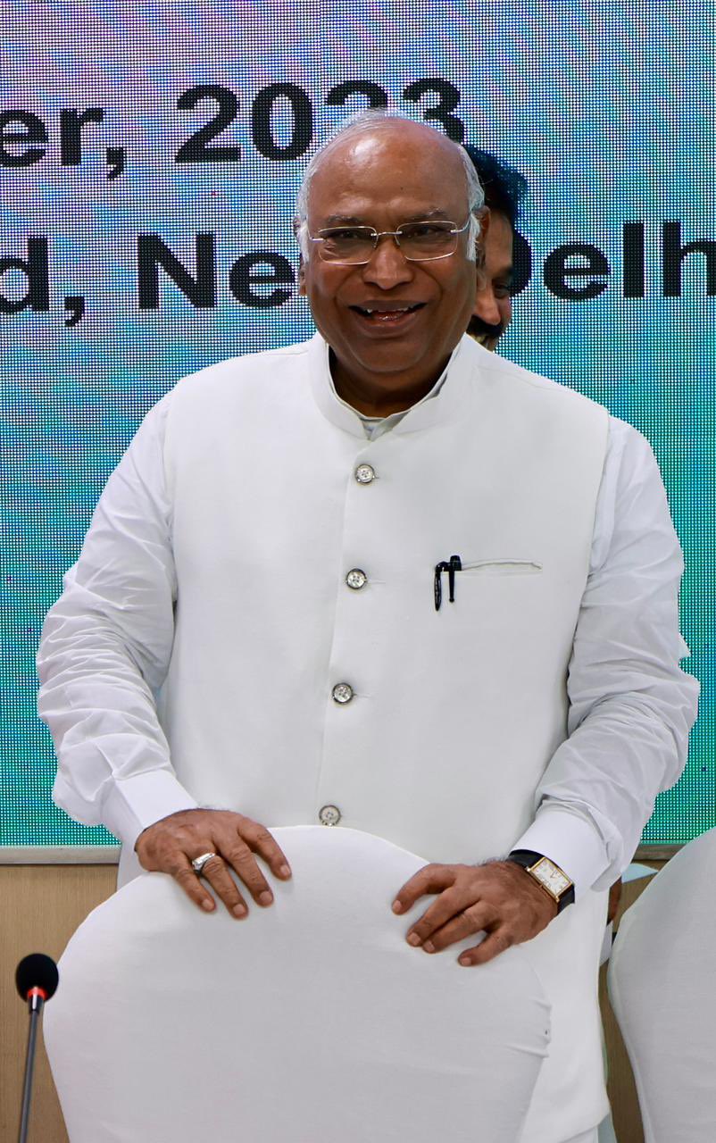 सरकार बनने पर कांग्रेस कराएगी जातीय जनगणना : खड़गे