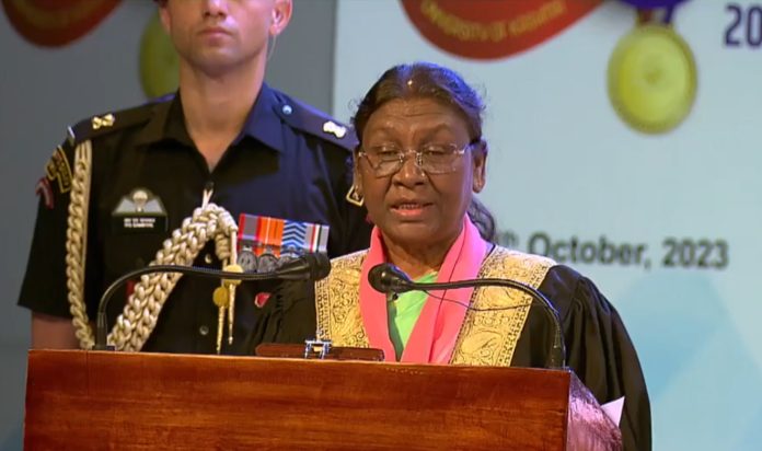 युवा शांति, समृद्धि और अनुशासन के मार्ग पर चलें, राष्ट्र स्वतः ही समृद्ध होगा : राष्ट्रपति