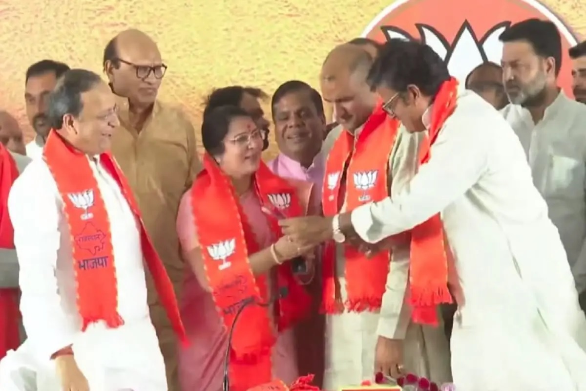 राजस्थान विस चुनाव: जयपुर की पूर्व मेयर ज्योति खंडेलवाल समेत कई नेता और दो रिटायर्ड आईपीएस भाजपा में शामिल