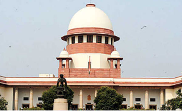 समलैंगिक विवाह फैसले की समीक्षा के लिए उच्चतम न्यायालय में याचिका