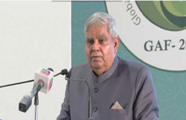 आयुर्वेद में आधुनिक जीवनशैली से जुड़ी बीमारियों का संपूर्ण समाधान: धनखड़