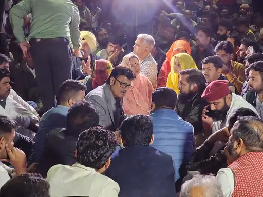 करणी सेना के नेता गोगामेड़ी के हत्यारों की पांच राज्यों में तलाश, आज राजस्थान बंद का आह्वान