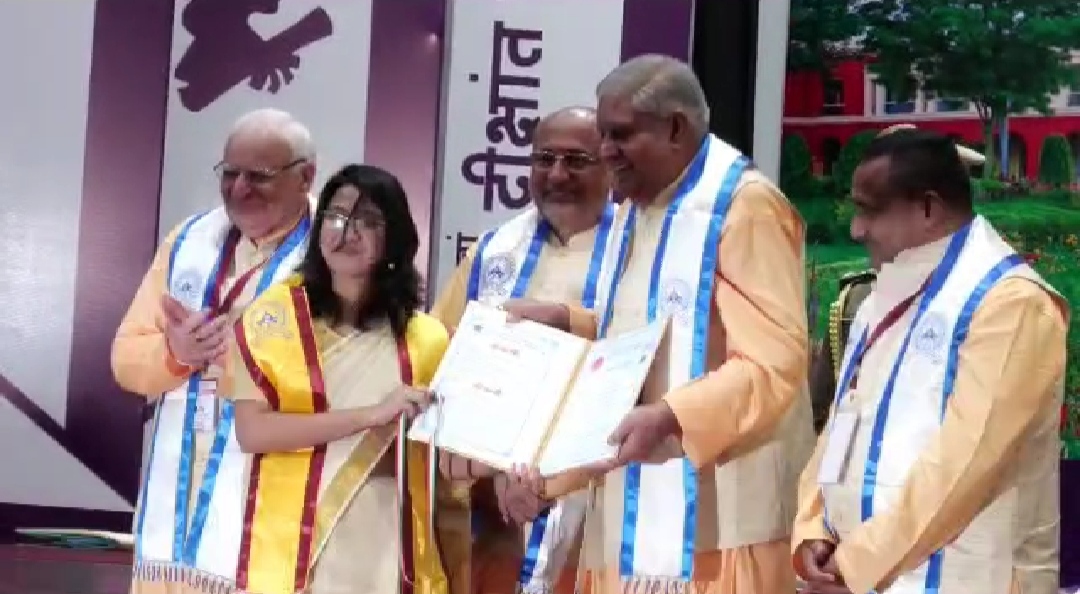  आईआईटी-आईएसएम दीक्षांत समारोह:छात्रों का दायित्व राष्ट्र का विकास करना : उपराष्ट्रपति